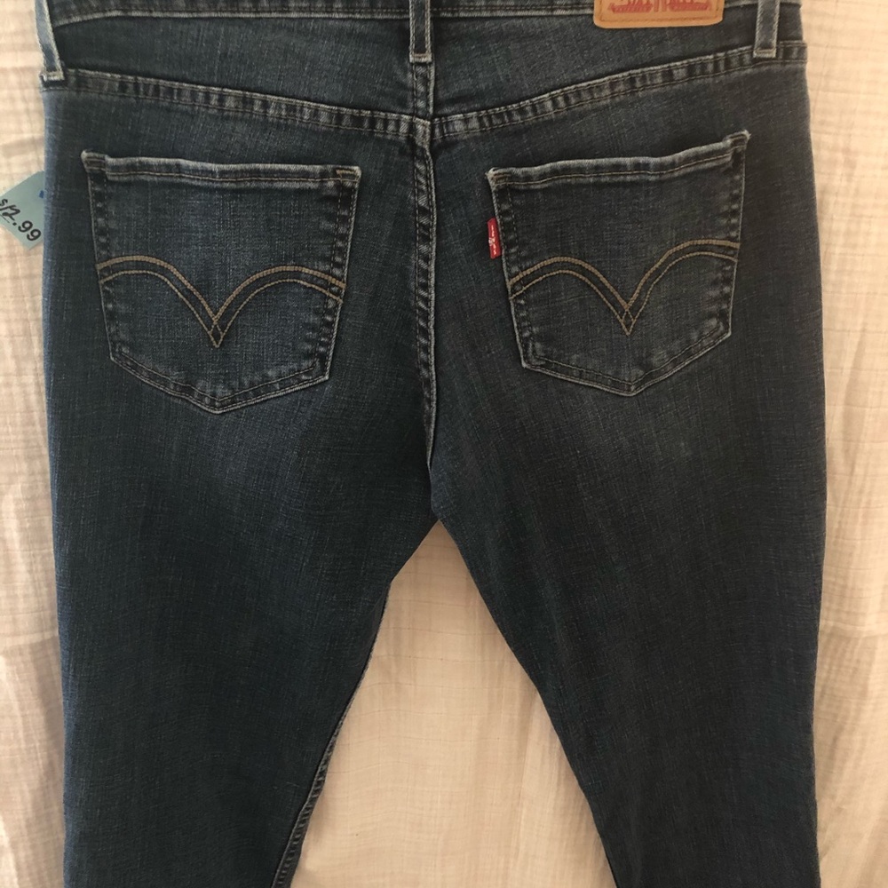 Levi’s 524 Skinny Jeans Size 28